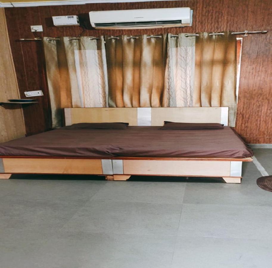 Jiya Green Garden & Banquet, Sonipat Bagian luar foto