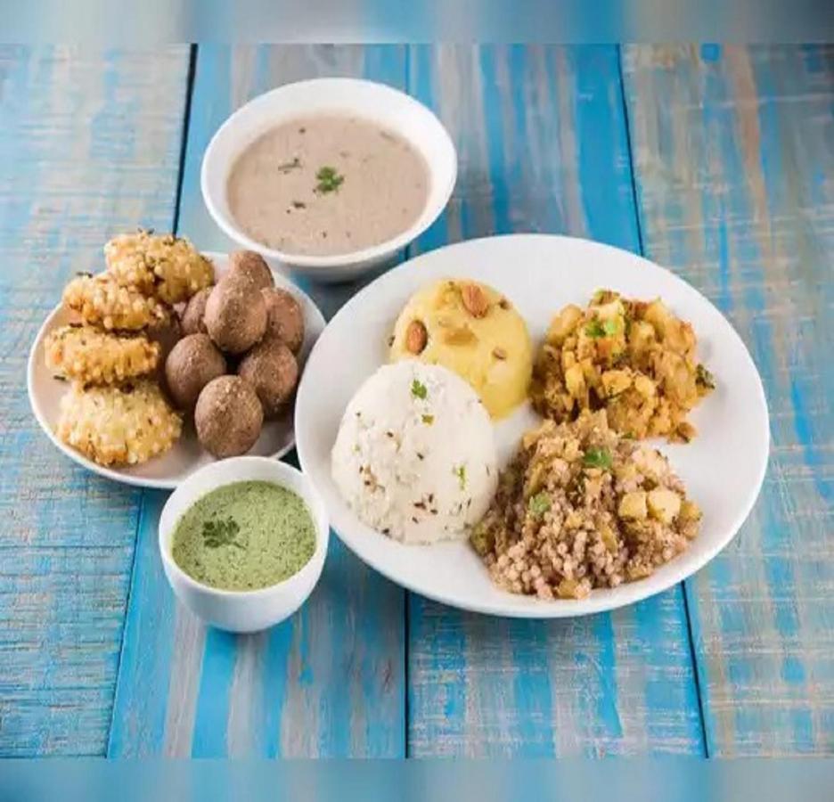 Jiya Green Garden & Banquet, Sonipat Bagian luar foto